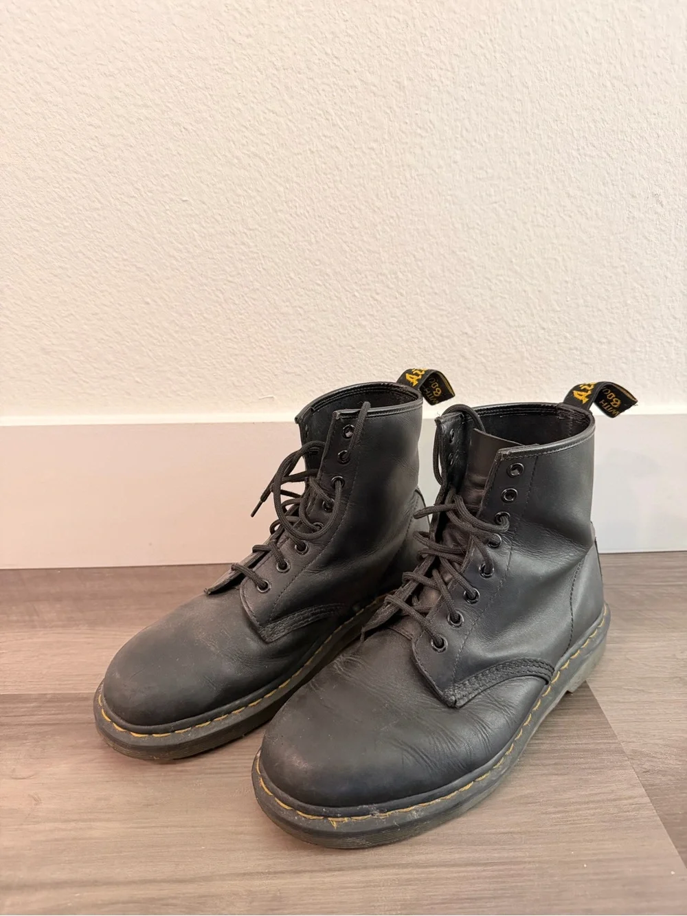 Classic Dr. Martens Smooth Leather Lace Up Boots